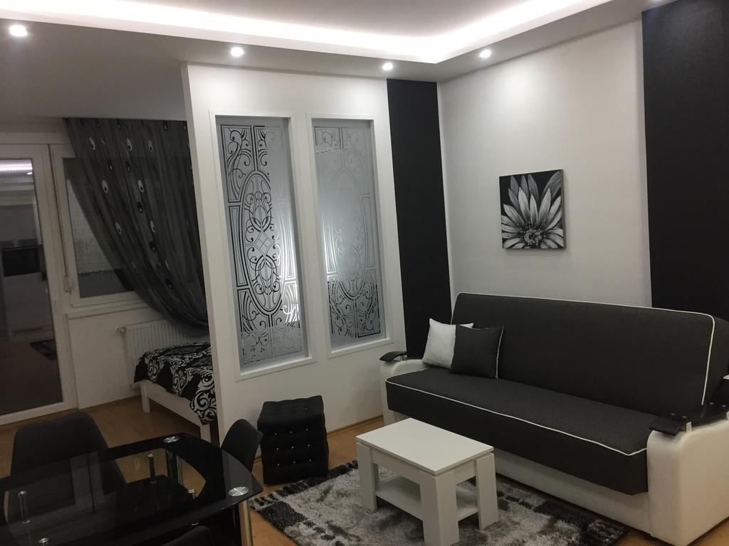 Apartman Jezdic Banja Koviljača Eksteriør billede